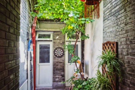 四合院里的光影世界：傳統(tǒng)建筑中的光影藝術(shù)探索